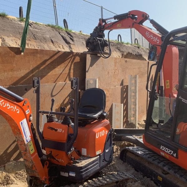 Aannemer Grond, Weg, en Waterbouw